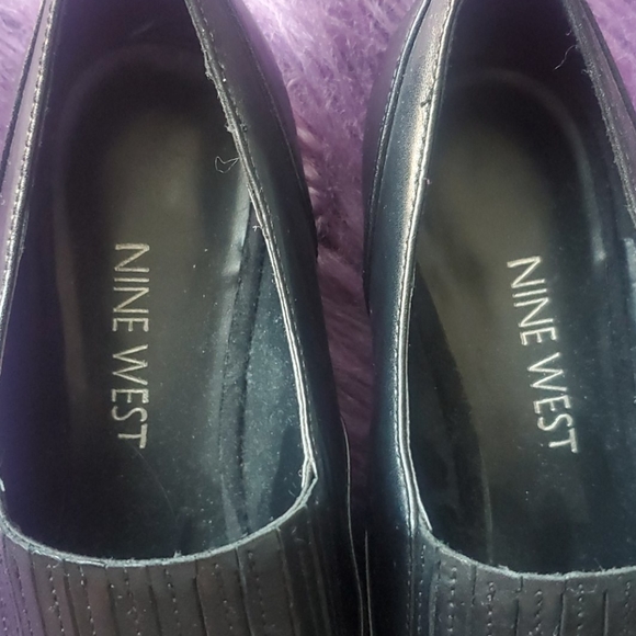 Size 6 Nine West Booties - Picture 6 of 8